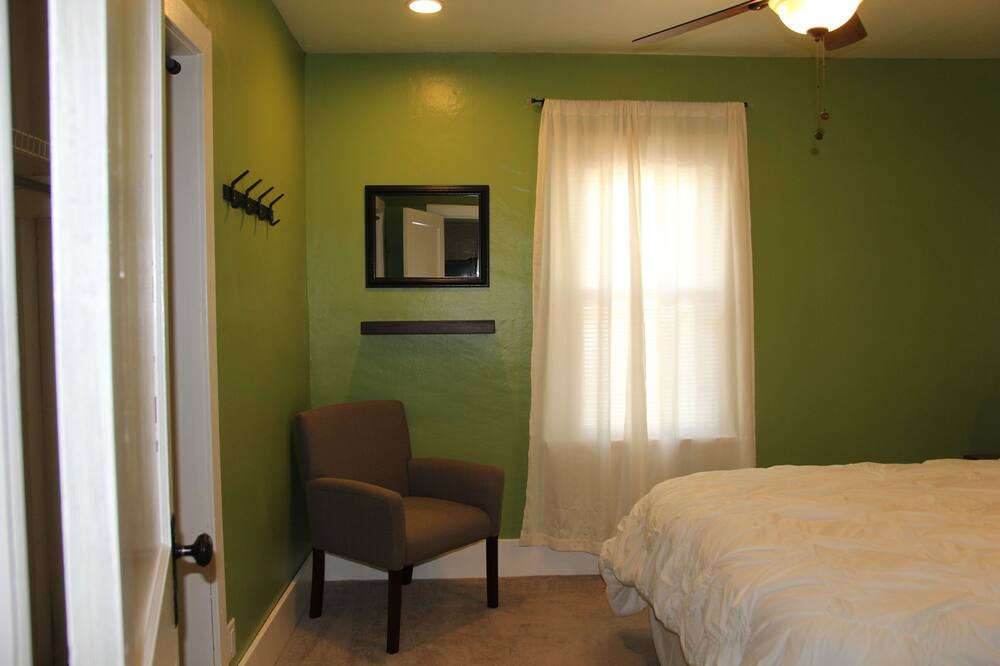 Photo of Bedroom in Waterloo