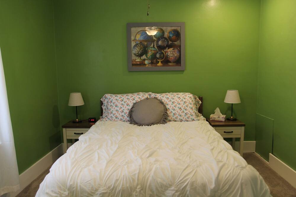 Photo of Bedroom in Waterloo