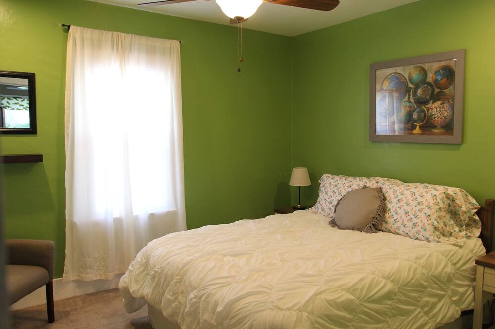 Photo of Bedroom in Waterloo