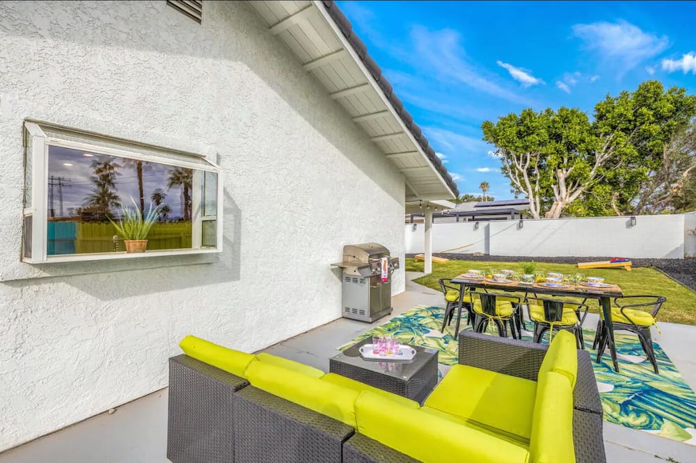Photo of Outdoor in Desert Park Estates
