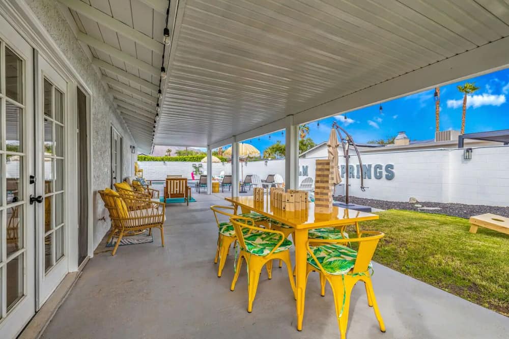 Photo of Outdoor in Desert Park Estates
