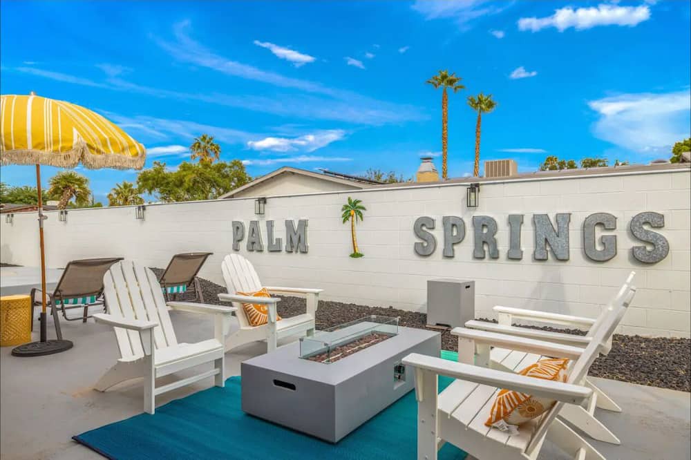 Photo of Outdoor in Desert Park Estates