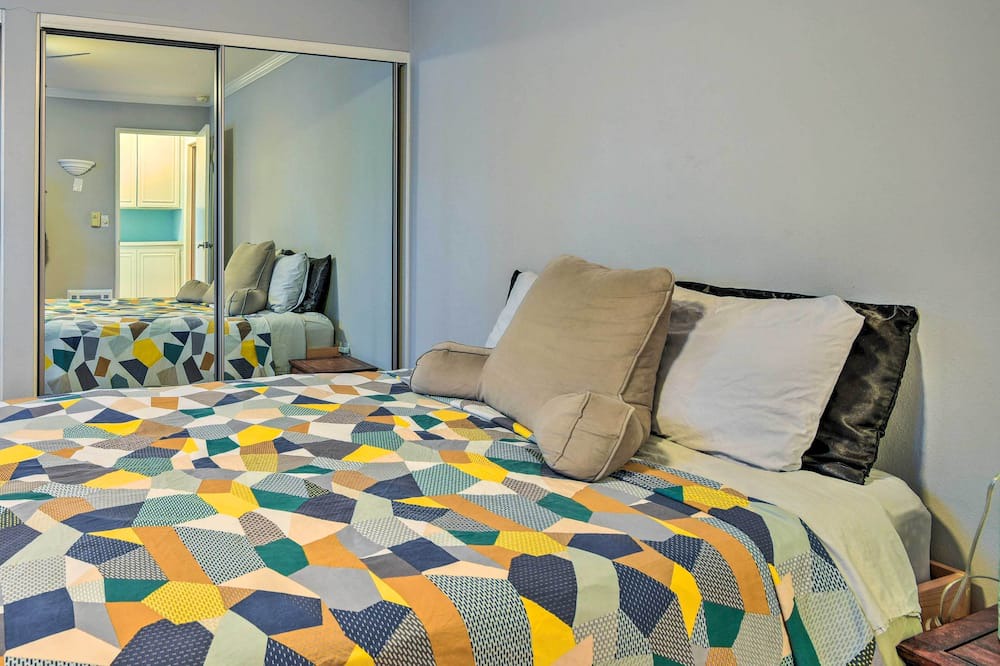 Photo of Bedroom in Sunset Park