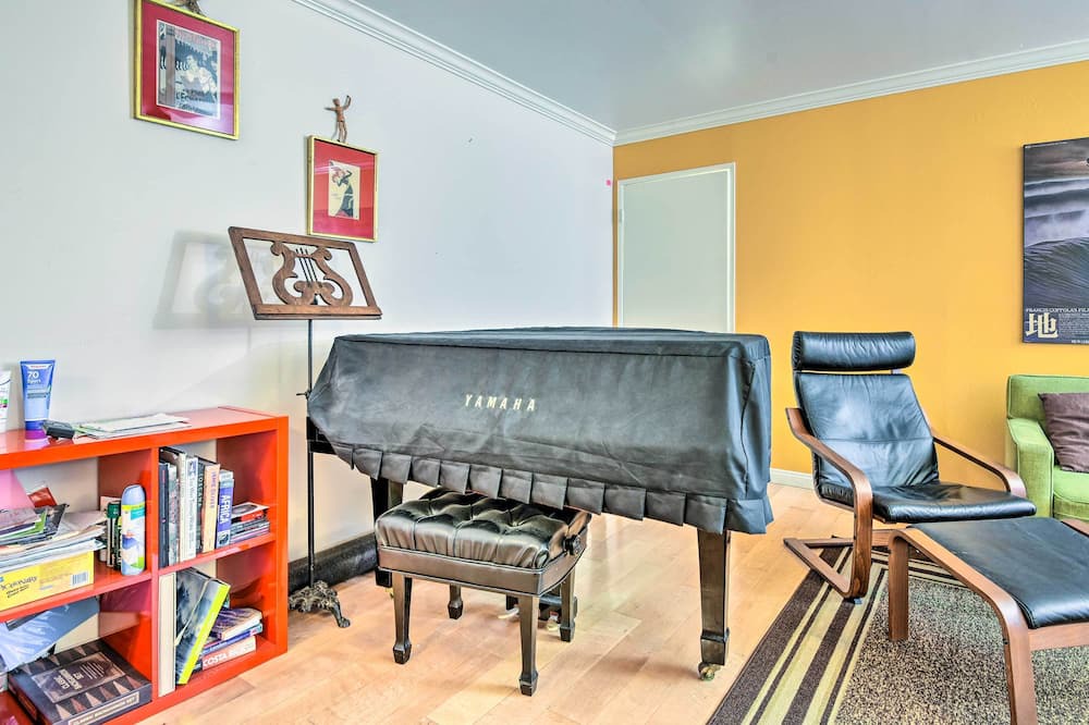 Photo of Bedroom in Sunset Park