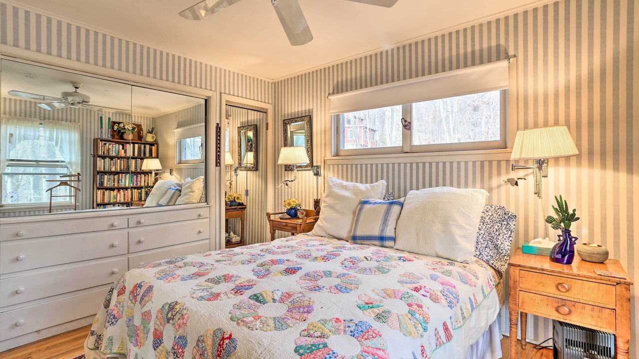 Photo of Bedroom in Garrison