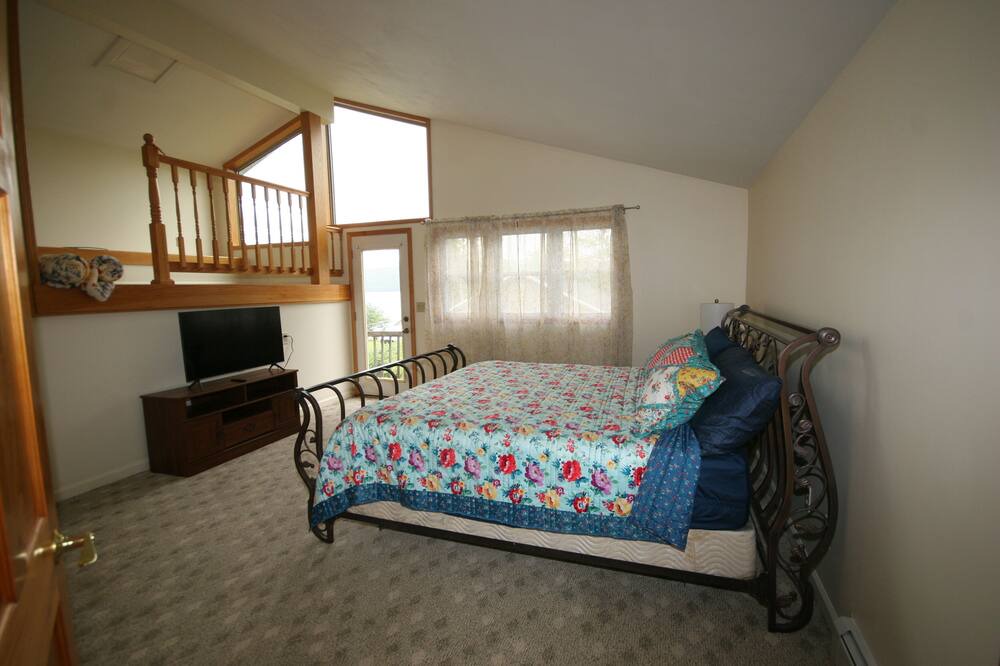 Photo of Bedroom in Sennett