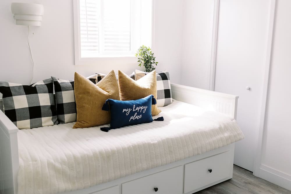 Photo of Bedroom in Victoria Hills