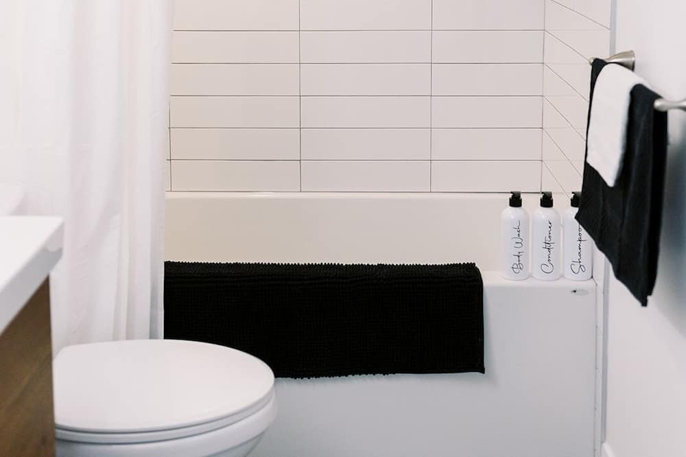 Photo of Bathroom in Victoria Hills