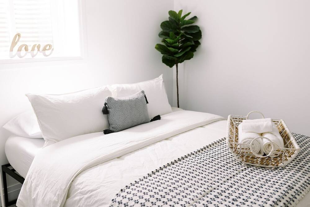 Photo of Bedroom in Victoria Hills