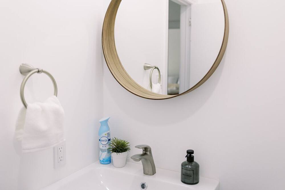 Photo of Bathroom in Victoria Hills