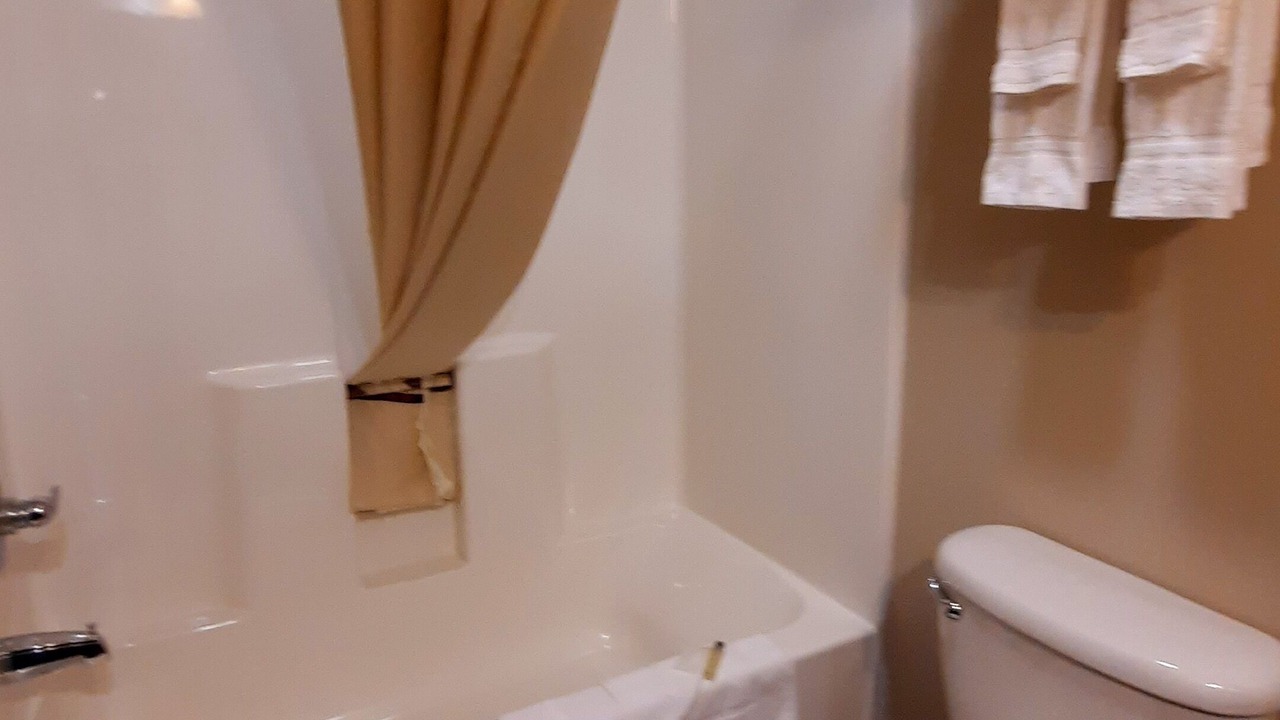 Photo of Bathroom in Cherokee
