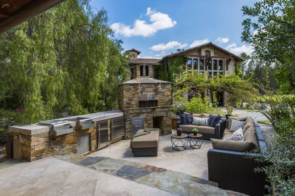 Photo of Outdoor in Cowan Heights