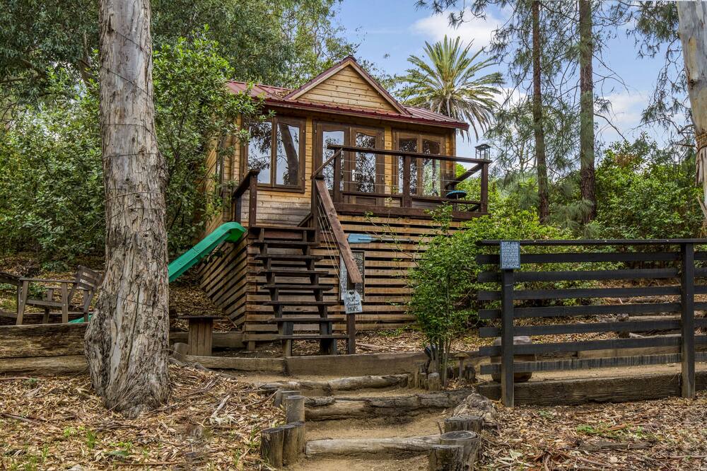 Photo of Outdoor in Cowan Heights
