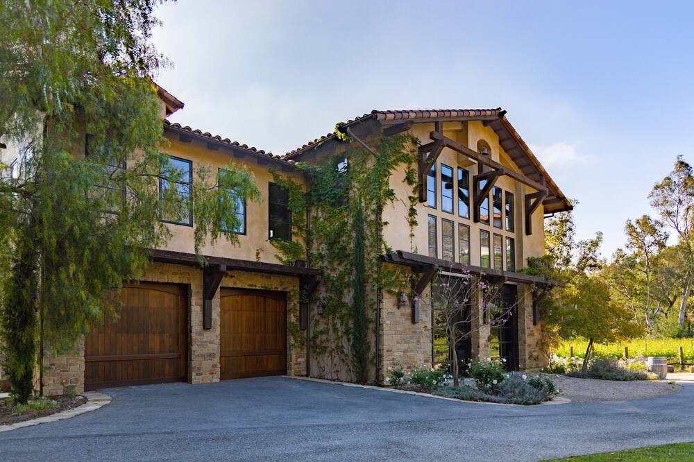 Photo of Outdoor in Cowan Heights