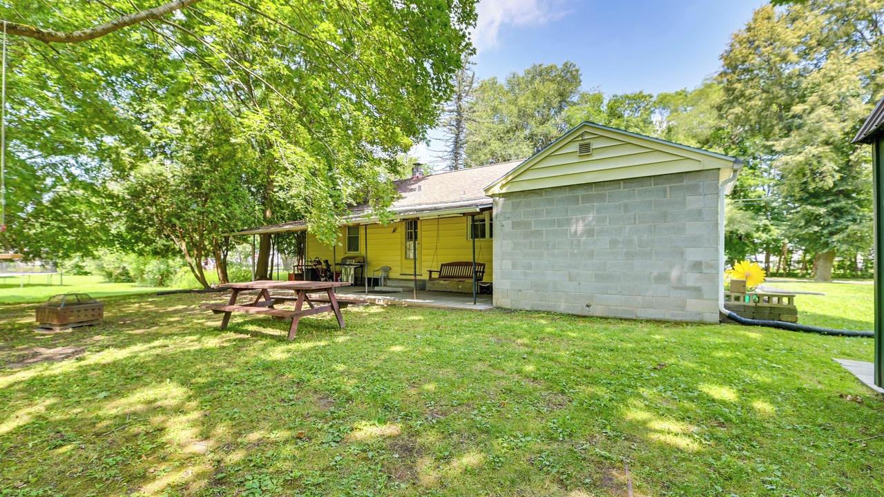 Photo of Outdoor in Auburn