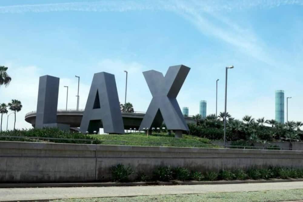 Photo of Others in Lennox