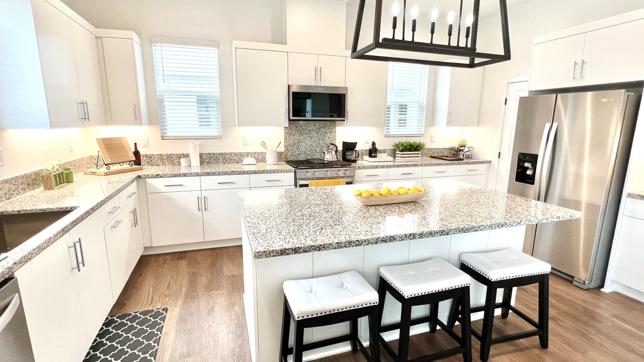Photo of Kitchen in Southeast Anaheim