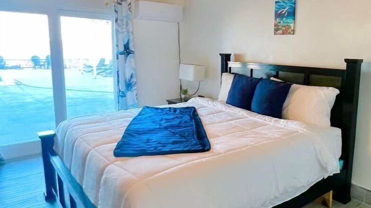 Photo of Bedroom in Farmer's Hill