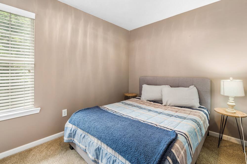Photo of Bedroom in Helena
