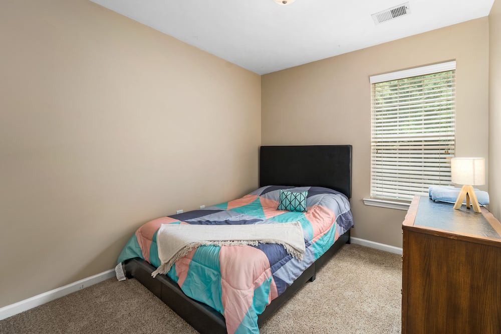 Photo of Bedroom in Helena