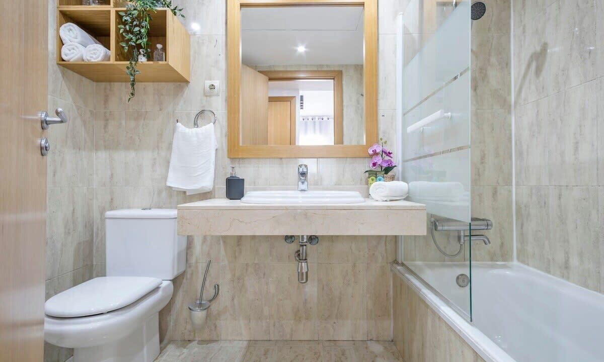 Photo of Bathroom in Poblenou
