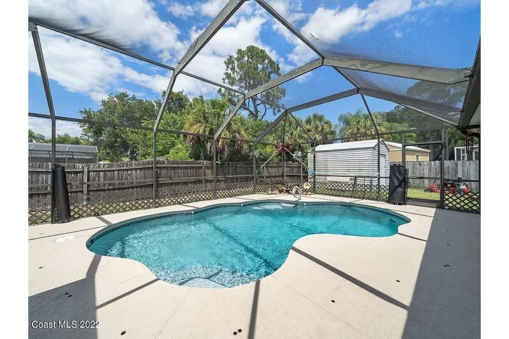 Photo of Outdoor in Sharpes