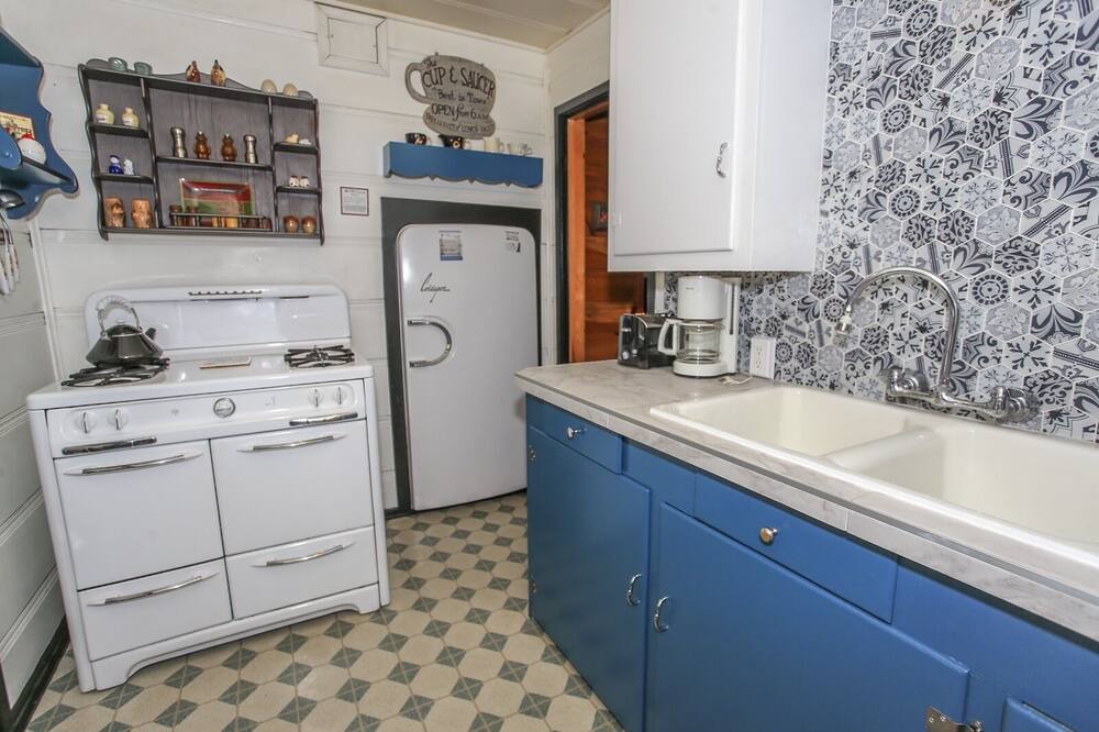 Photo of Kitchen in Big Bear City
