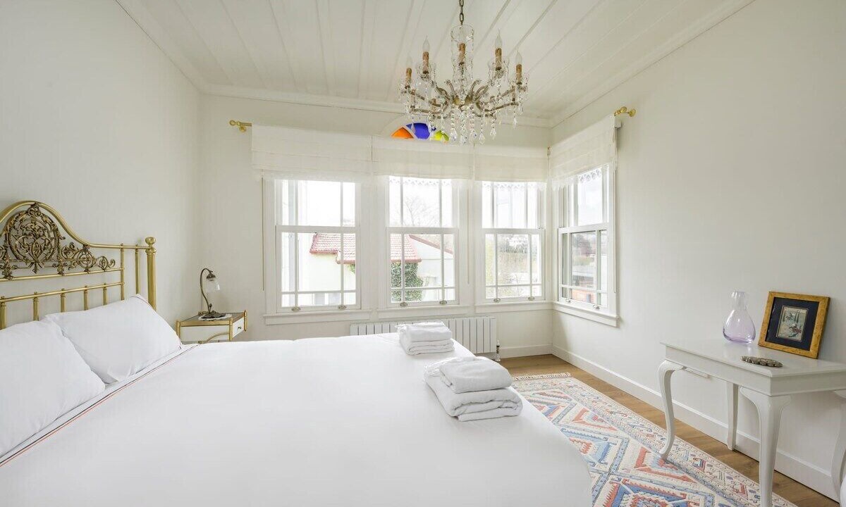 Photo of Bedroom in Beylerbeyi