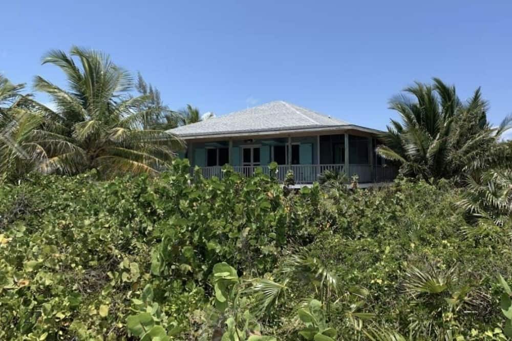 Photo of Outdoor in Deadmans Cay
