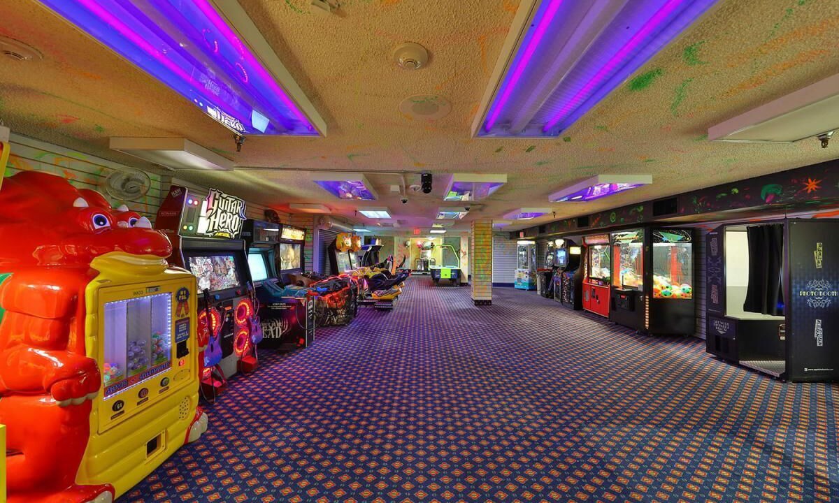 Photo of Others in Laughlin