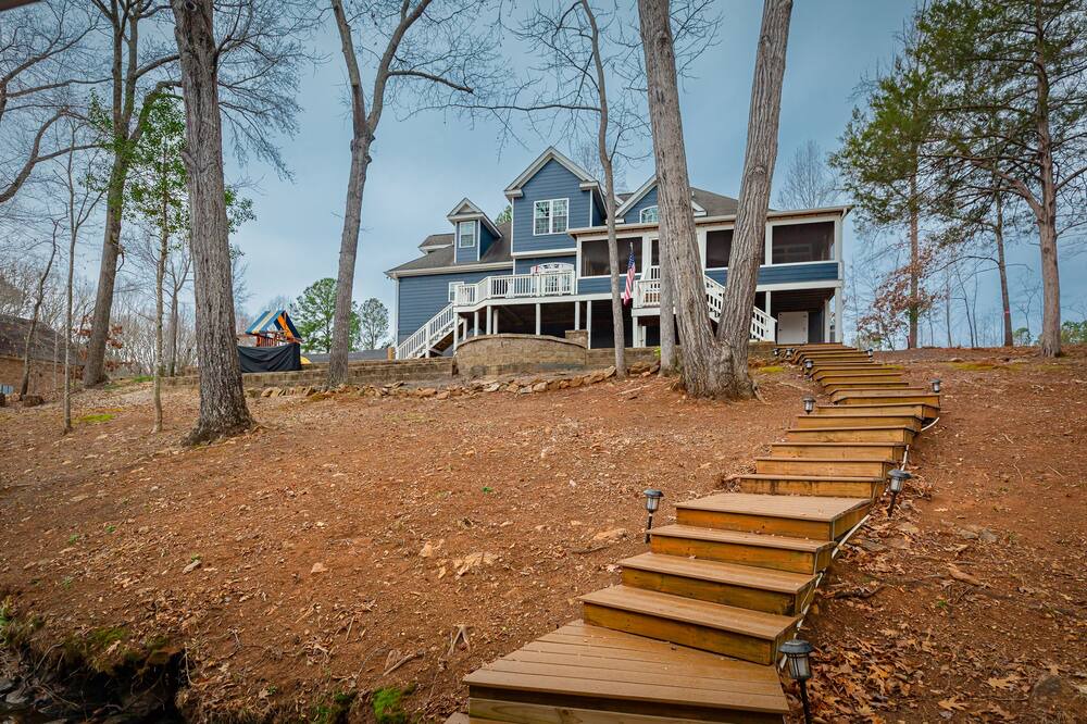 Photo of Outdoor in Wise