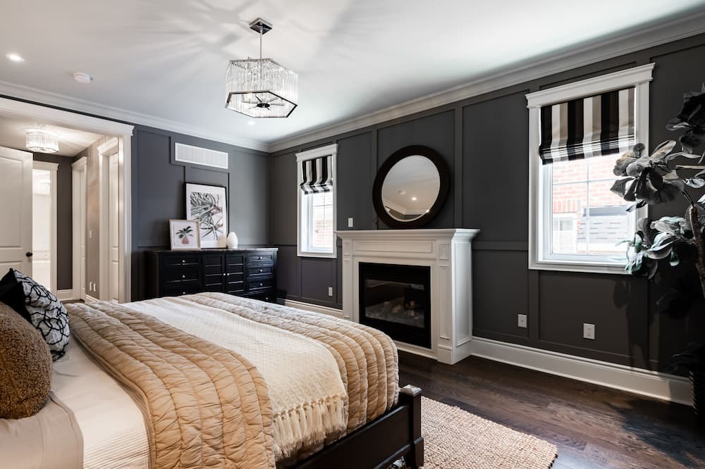 Photo of Livingroom in Mono