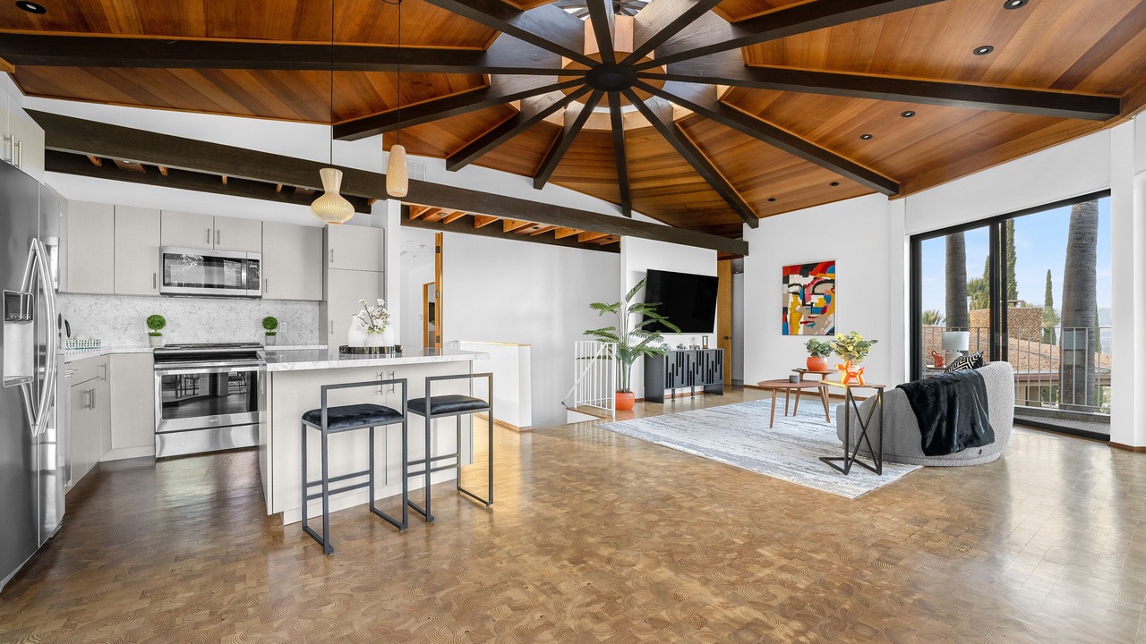 Photo of Kitchen in Encino
