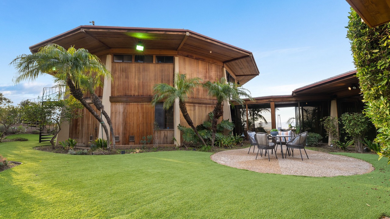 Photo of Outdoor in Encino