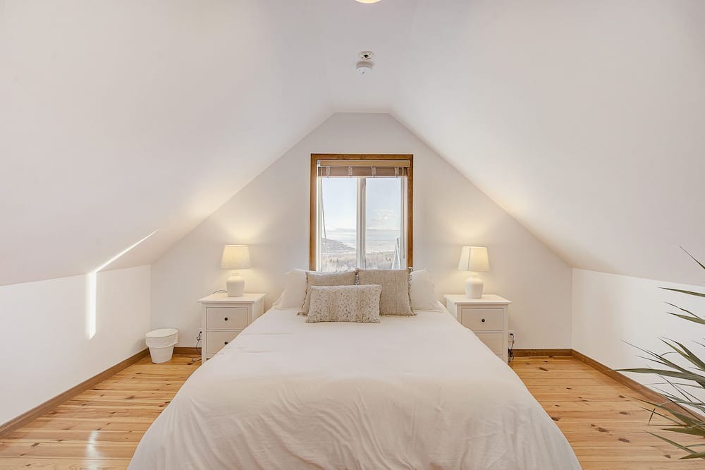 Photo of Bedroom in Baie-St-Paul