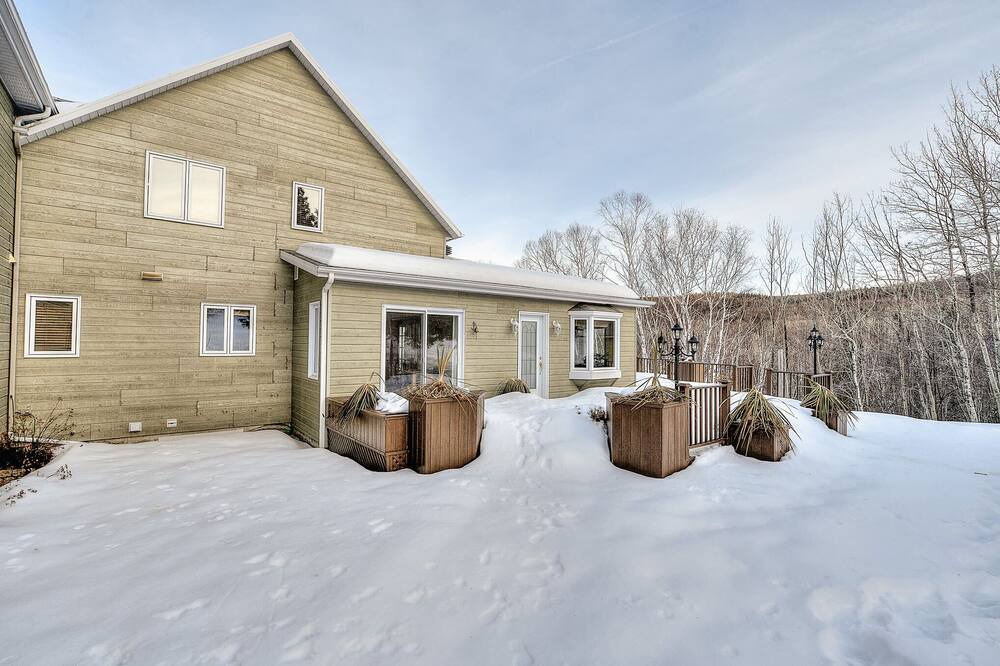 Photo of Patio Balcony in Baie-St-Paul