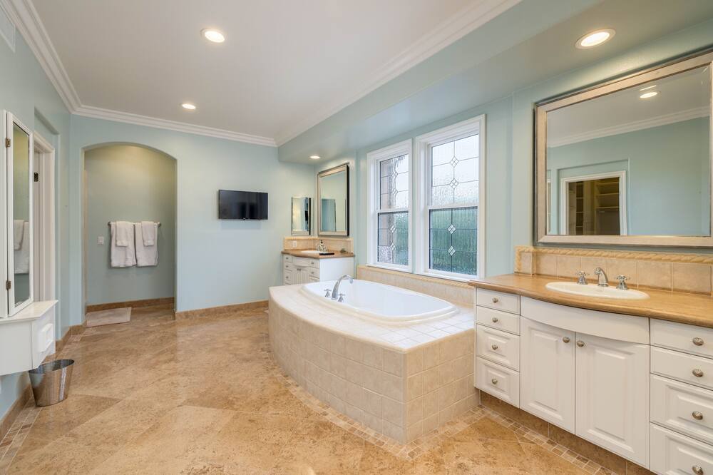 Photo of Bathroom in Tustin