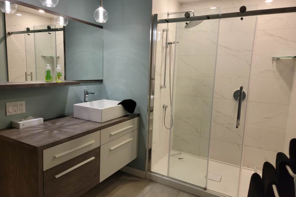 Photo of Bathroom in Rimouski-Neigette