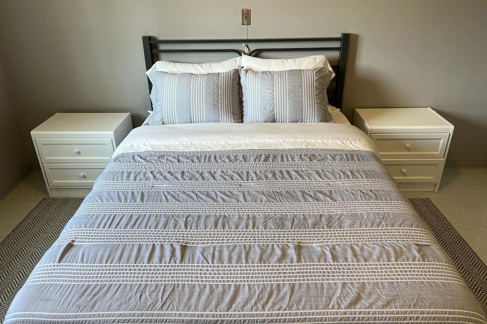 Photo of Bedroom in Saint-Marc-du-Lac-Long