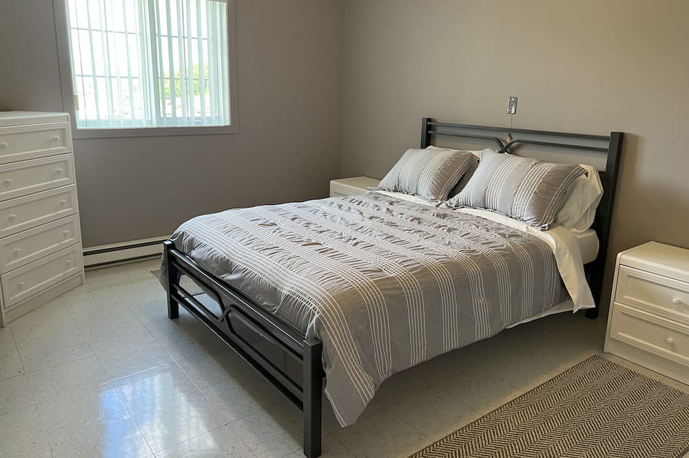 Photo of Bedroom in Saint-Marc-du-Lac-Long