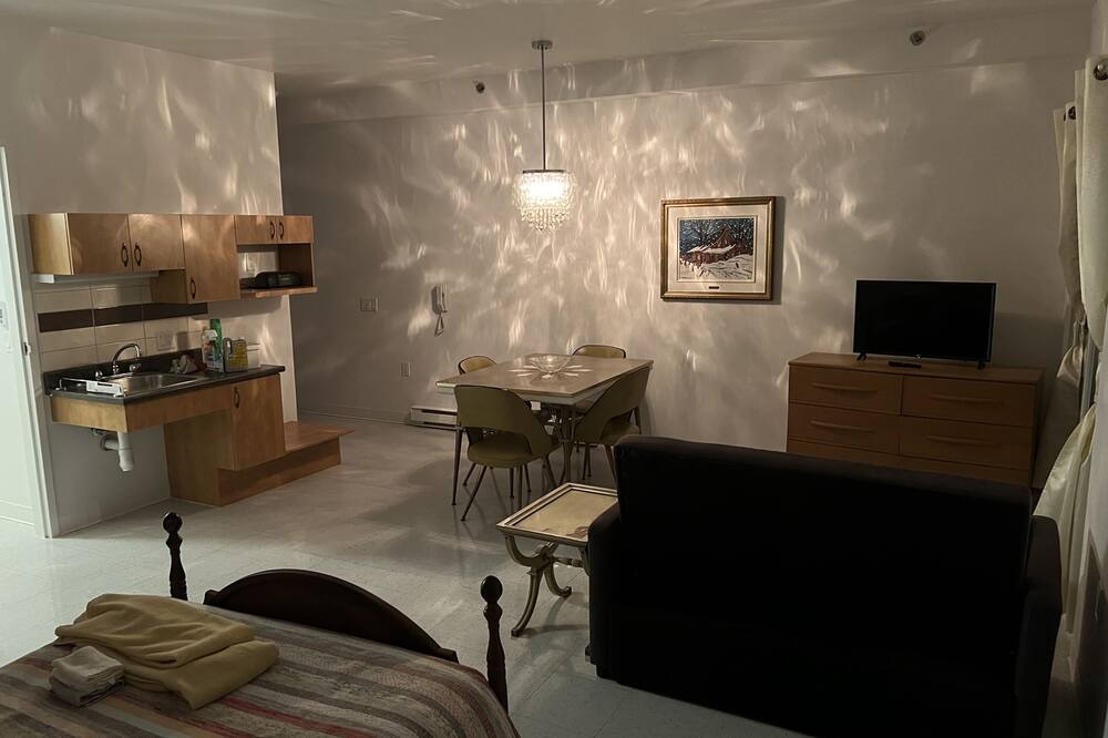 Photo of Bedroom in Saint-Marc-du-Lac-Long