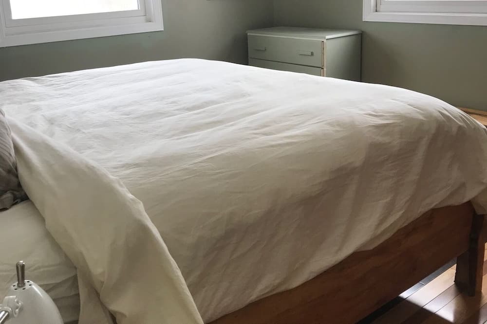 Photo of Bedroom in Elora