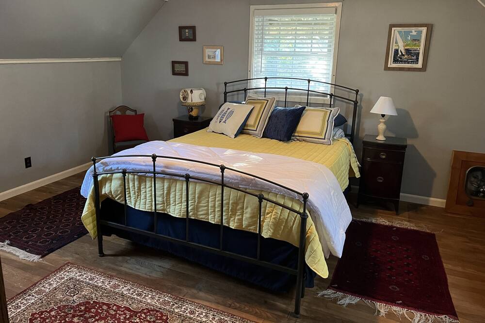 Photo of Bedroom in Dunkirk