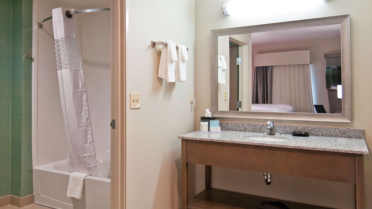 Photo of Bathroom in Northwest Pensacola