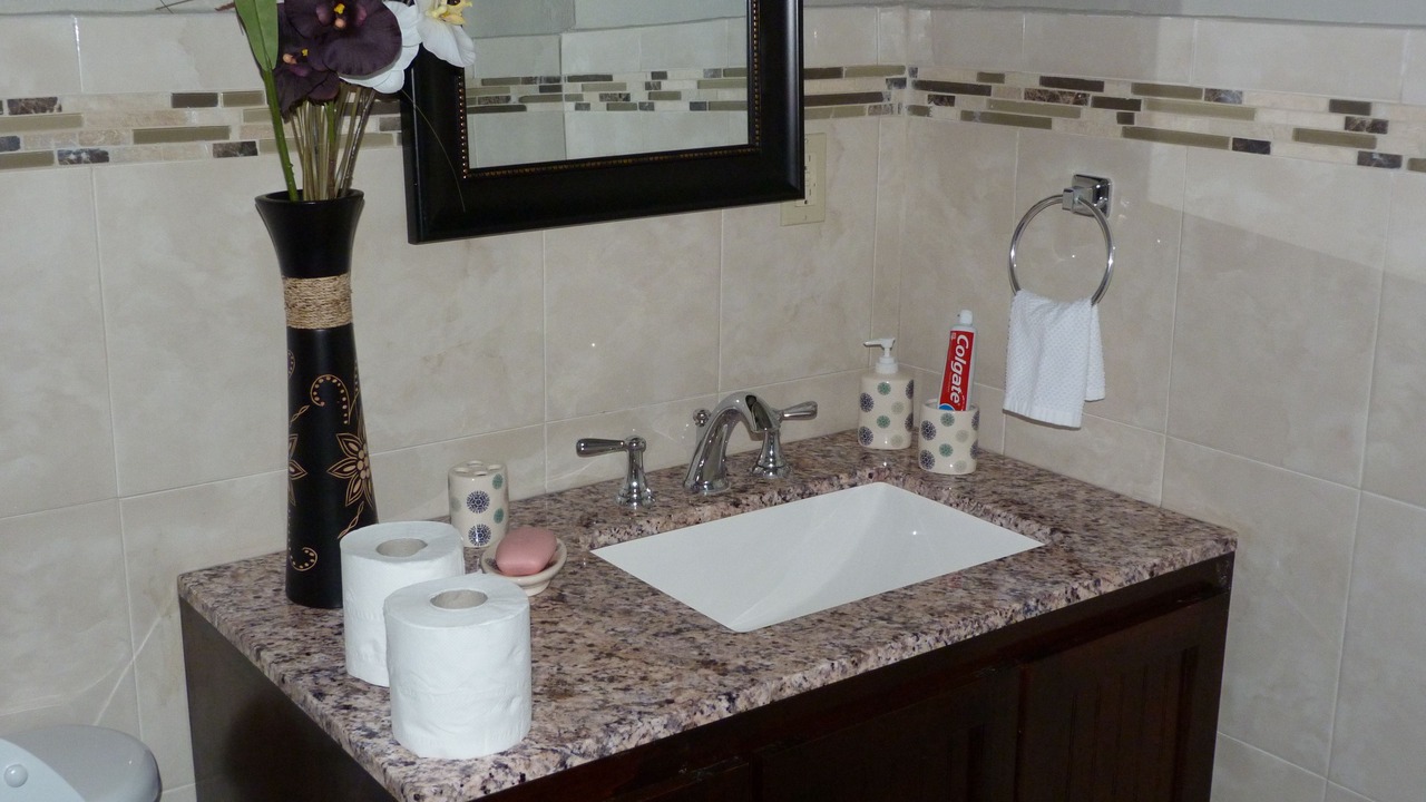 Photo of Bathroom in Coral Harbour