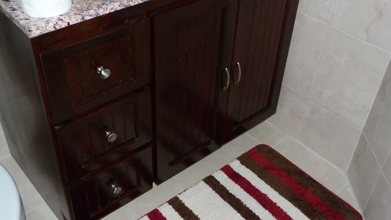 Photo of Bathroom in Coral Harbour