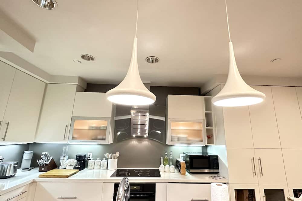 Photo of Kitchen in Lower Pacific Heights