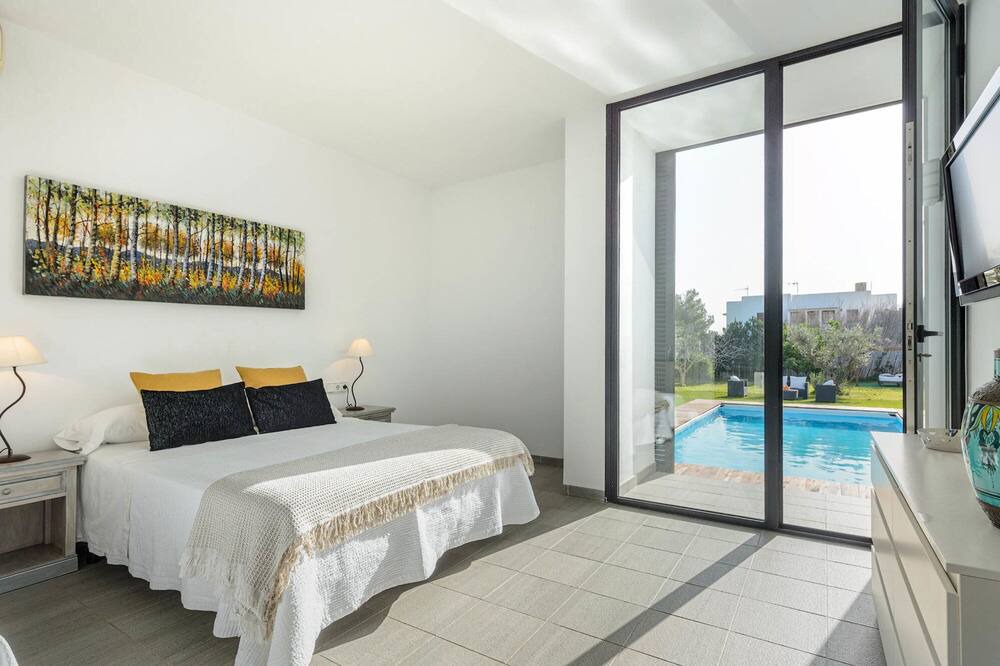 Photo of Bedroom in Sant Jordi de Ses Salines
