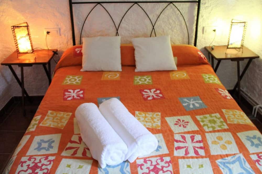 Photo of Bedroom in Palafolls