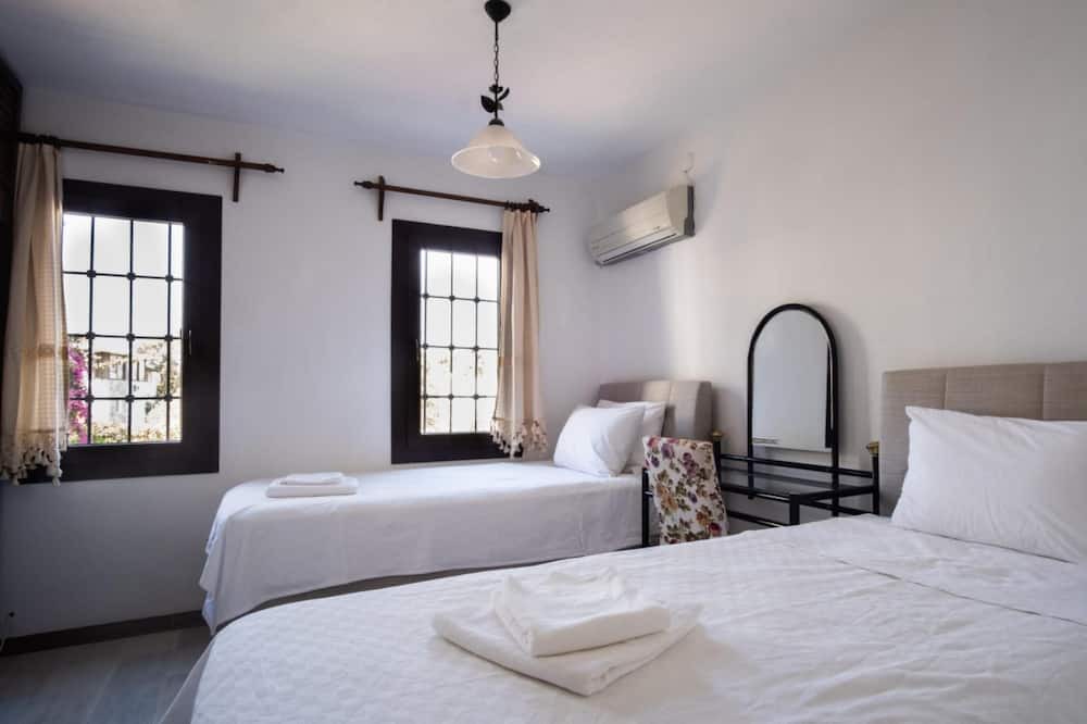Photo of Bedroom in Yalikavak